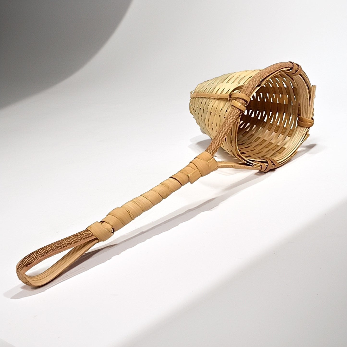 Natural Woven Basket for Loose Tea. Handcrafted in Asia