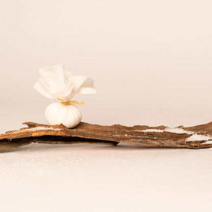 Luxurious Arabian Oud Bath Salts