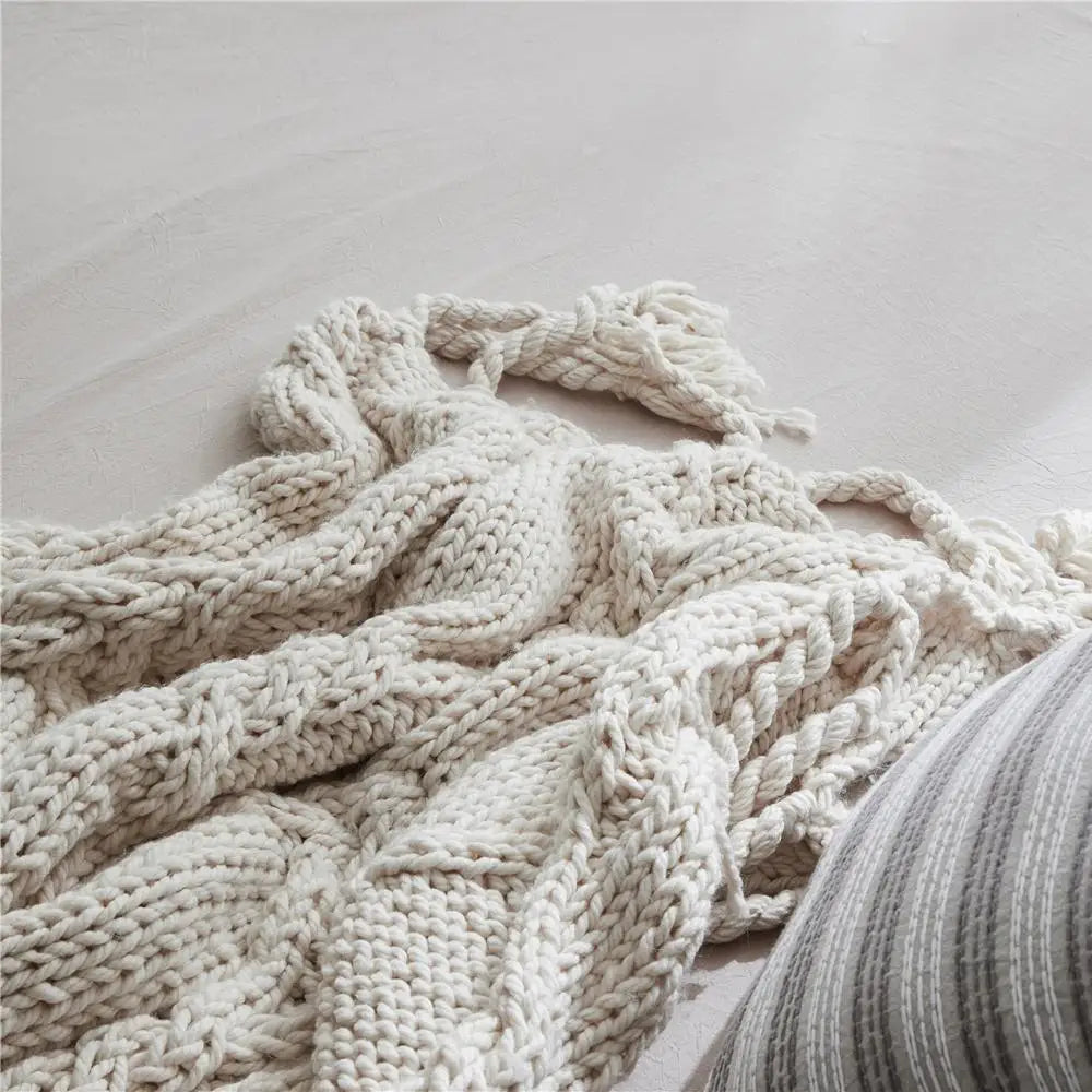 Chunky Knit Blanket 