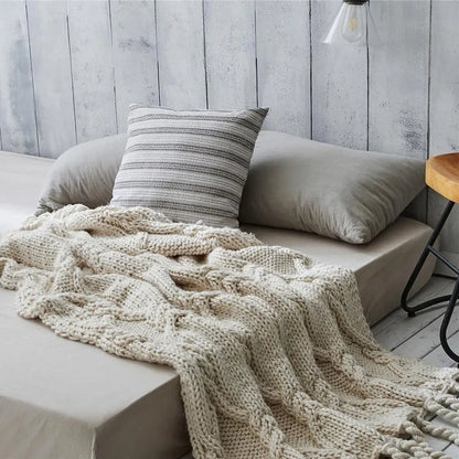 Chunky Knit Blanket 