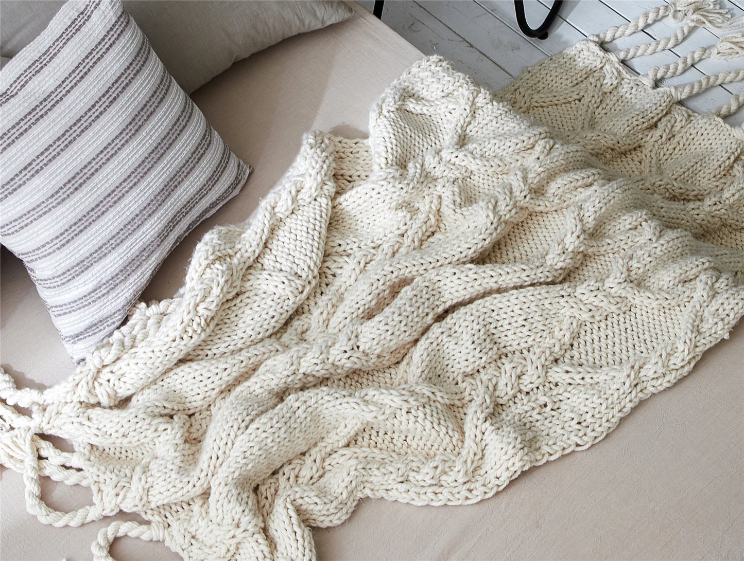 Chunky Knit Blanket 