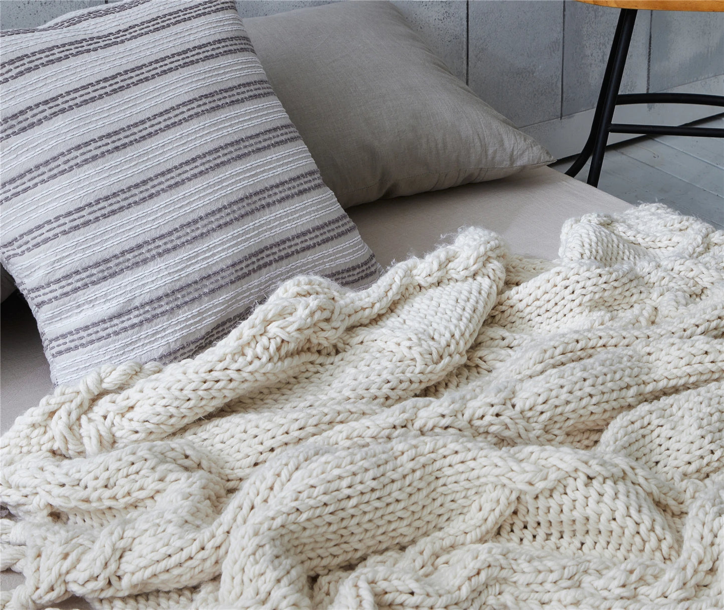 Chunky Knit Blanket 